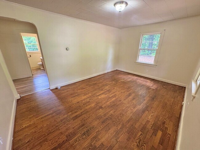 Foto del edificio - Statesville West - 2BR/1BA