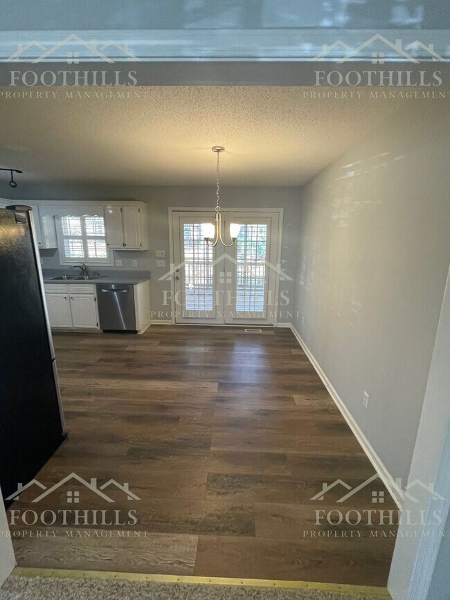 Building Photo - 109 Ashton Ln