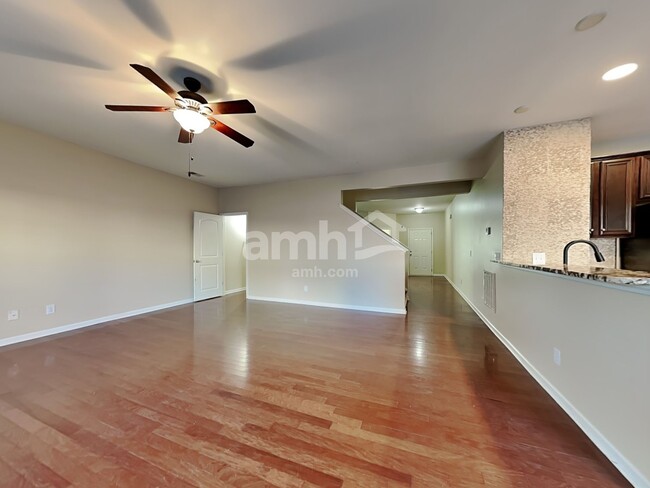 Foto del edificio - 298 Scarlett Ln