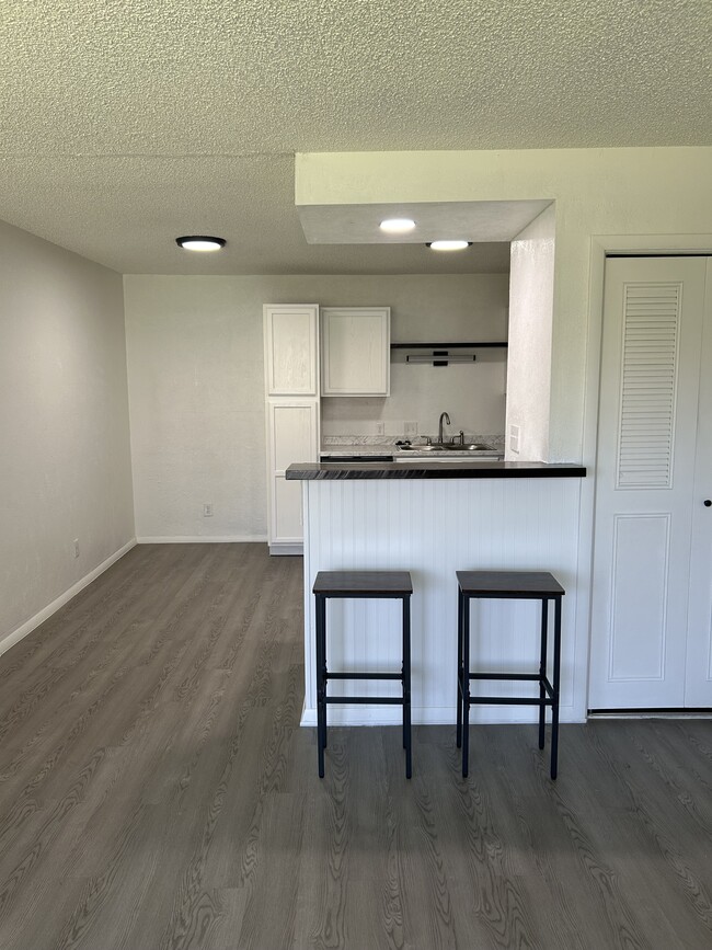 520D - Parkwood Gardens