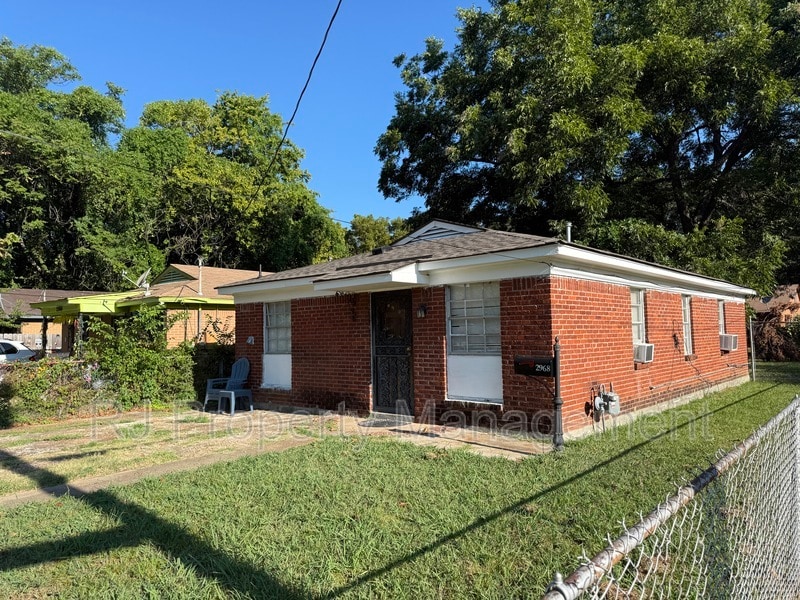 Primary Photo - 2968 Lark Rd
