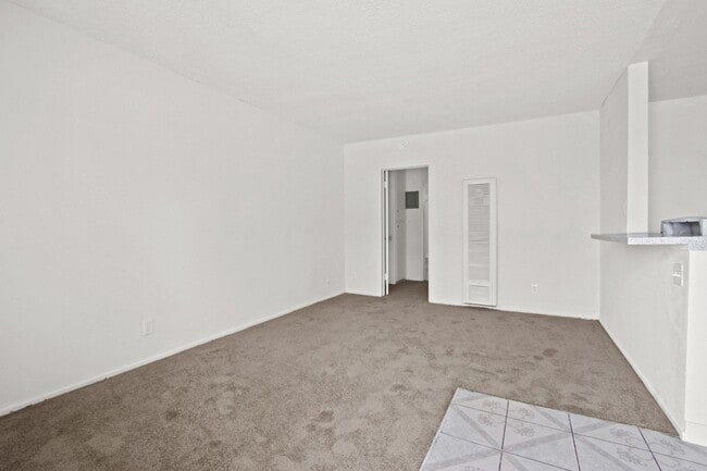 Building Photo - Westminster Apartments