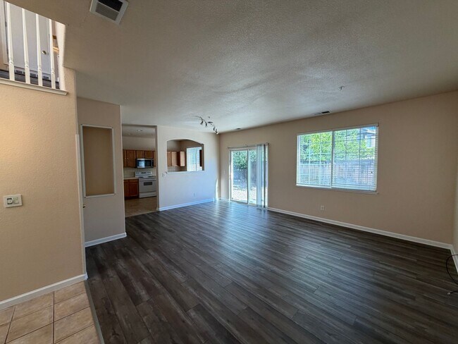 Foto del edificio - 2371 Roman Dr