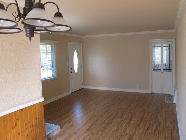 Living Room - 10804 Ashby Ave