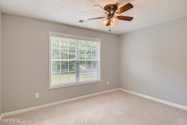 Foto del edificio - 3 br, 2.5 bath House - 30 Loudoun Drive UNIT