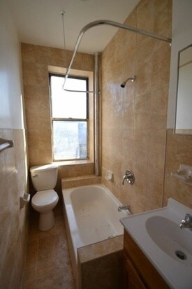 Bathroom - 508 W 171St St