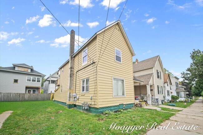 Foto del edificio - 921 4th St NW