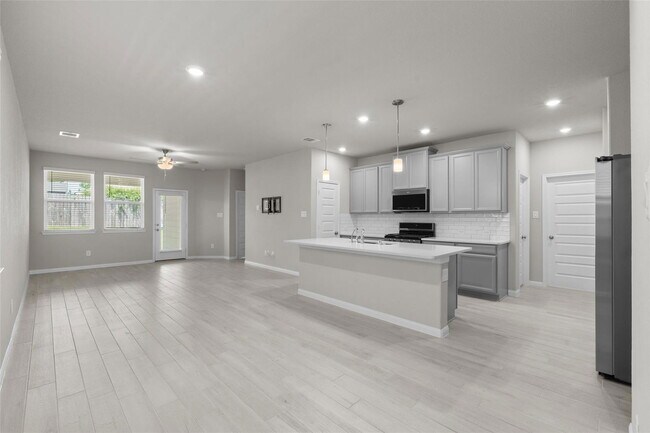 Foto del edificio - 18532 Meadow Point Ln