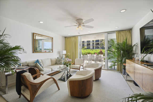 Building Photo - 2773 S Ocean Blvd