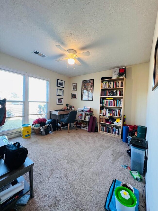 Building Photo - 5593 Terrace Pointe Ct