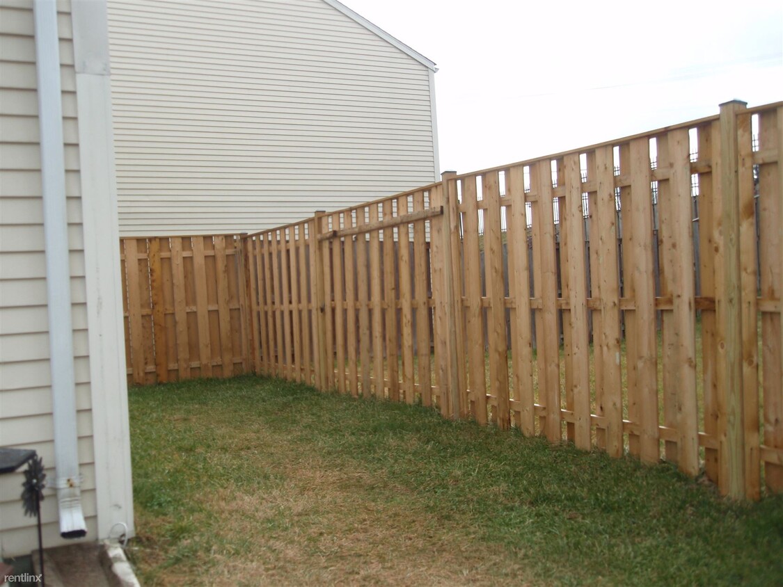 Primary Photo - 2 br, 2 bath Townhome - 11446 Ledbury Way