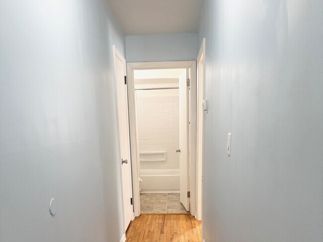 Foto del edificio - 7313 65th Ave N