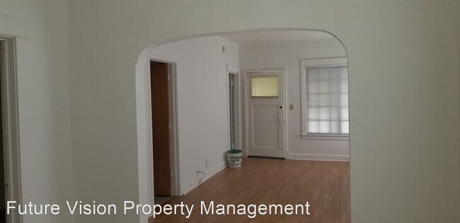 Building Photo - 2 br, 1 bath House - 400 Rowell Ave