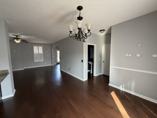 Foto del edificio - 127 Otter Glen Dr