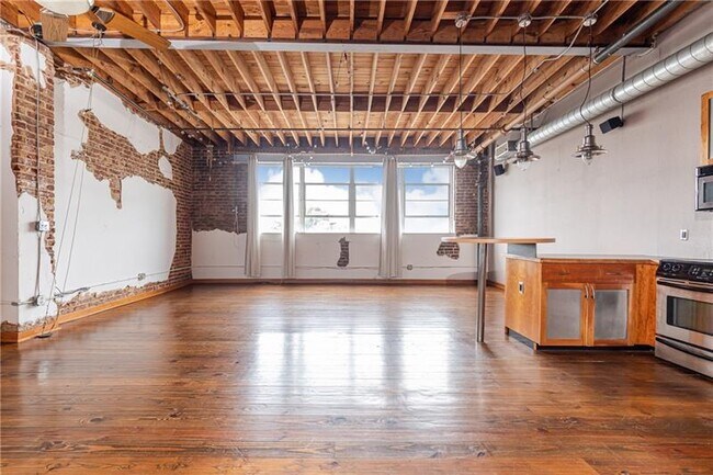 Foto del edificio - 150 Walker St SW