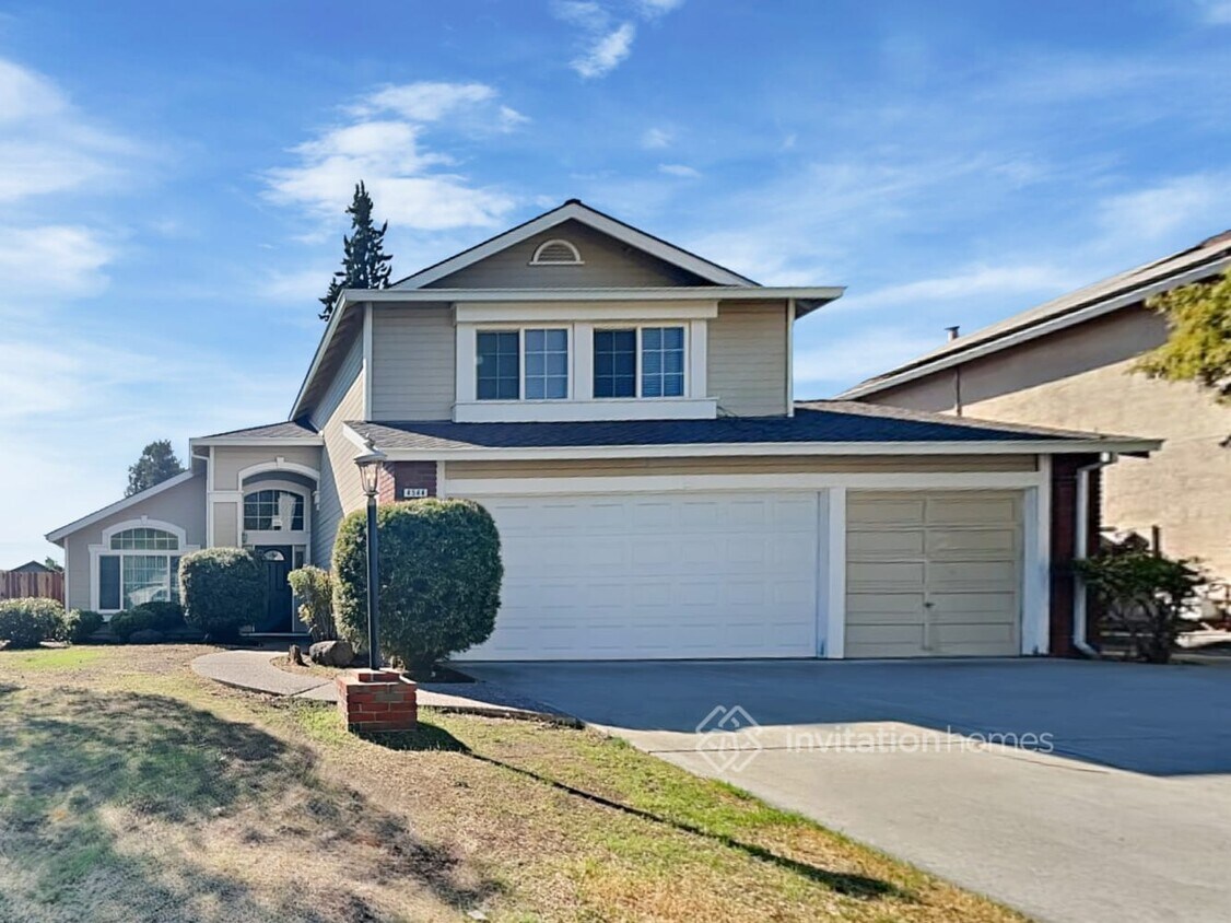 Foto principal - 4544 Roebuck Way