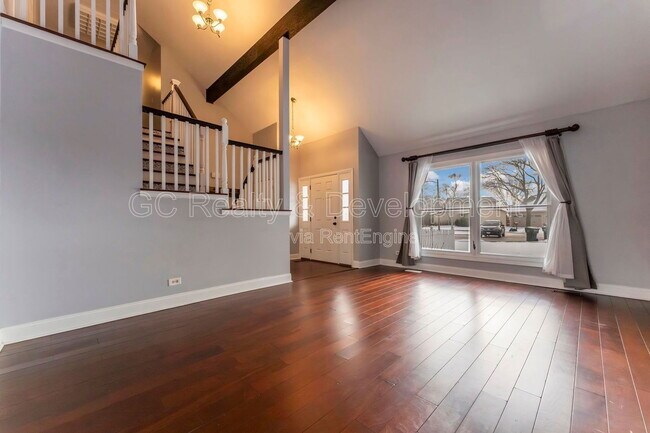 Building Photo - 1490 Brookside Dr