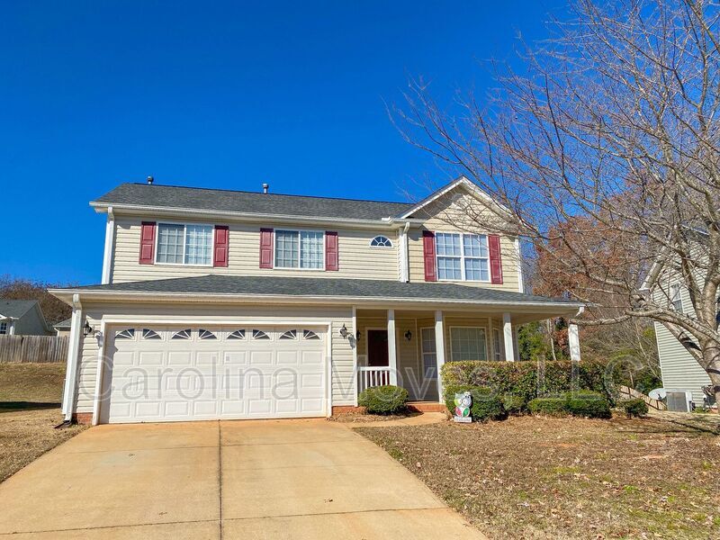Primary Photo - 21 Olivine Way