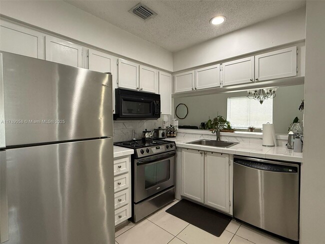 Foto del edificio - 9103 SW 138th Pl