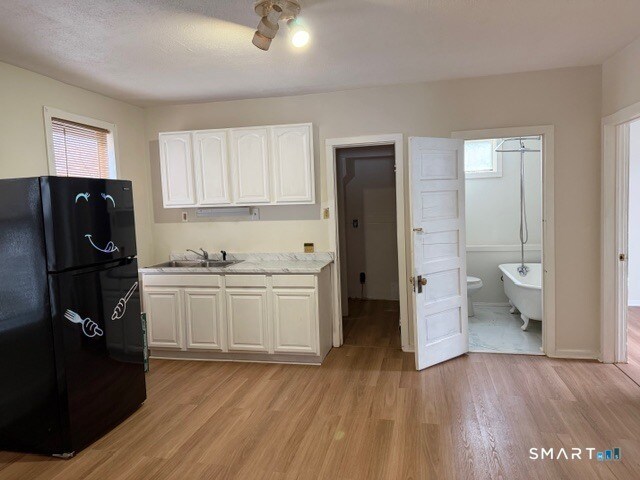 Foto del edificio - 44 Prest St