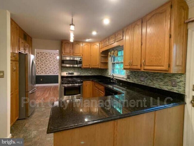 Foto del edificio - 10902 Swansfield Rd