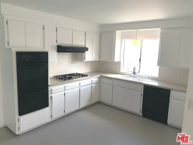 Kitchen - 466 S Venice Blvd