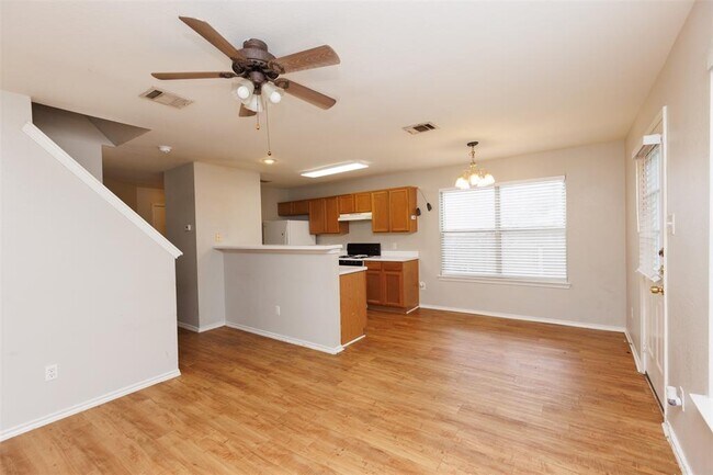 Foto del edificio - 1029 Christopher Ave