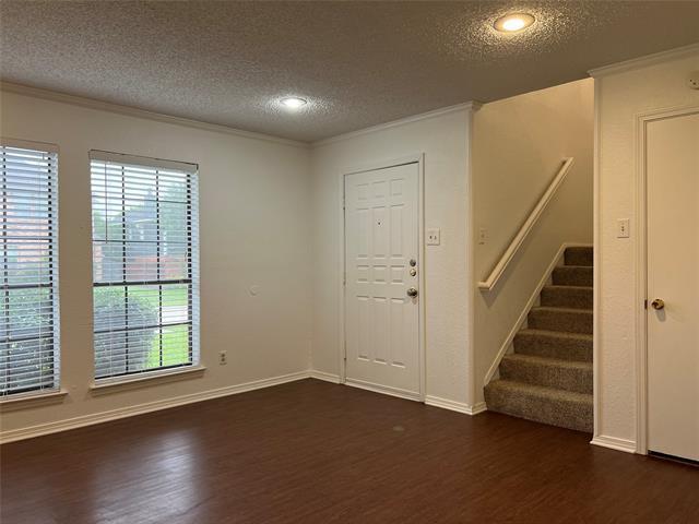 Building Photo - 7571 Tournament Rd