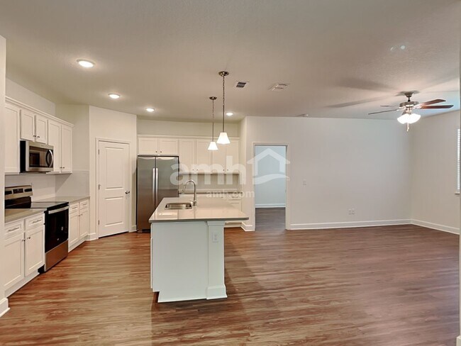 Foto del edificio - 10730 Coleman Rd