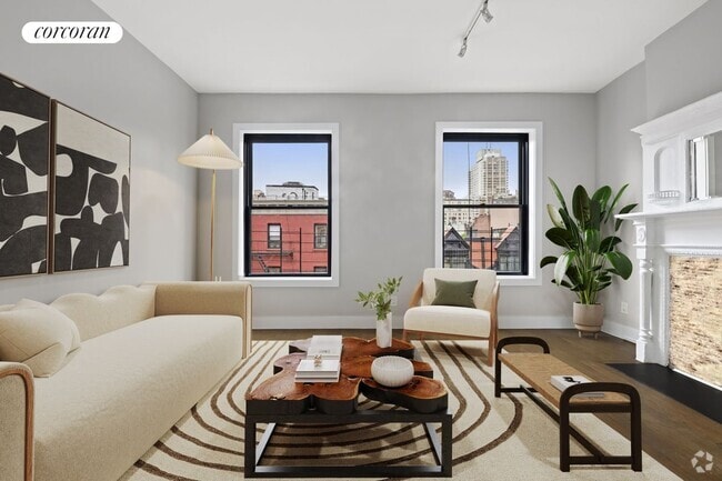 Building Photo - 72 W 69th St
