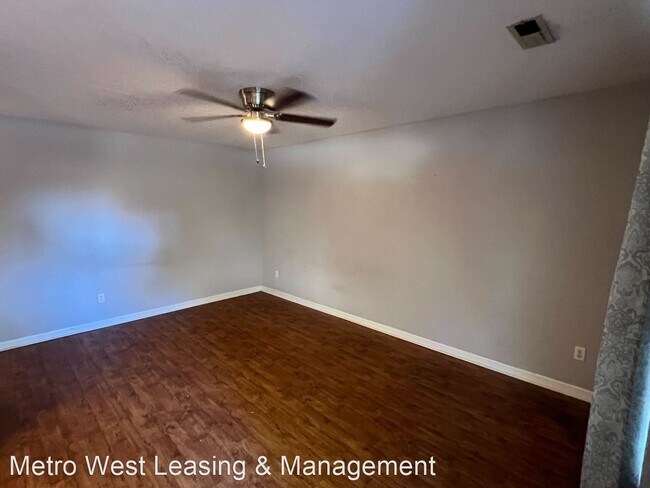 Building Photo - 2 br, 1 bath House - 121 Marchman Street U...
