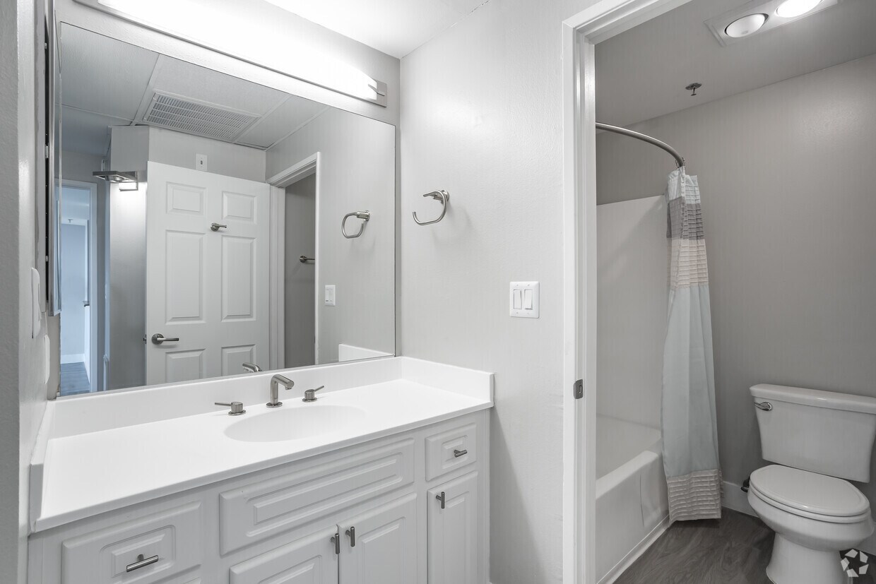 Madison Hancock Park Apartments in Los Angeles, CA Westside Rentals