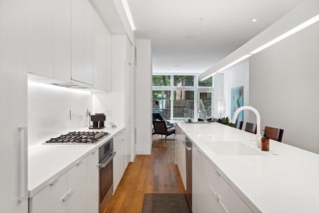 Foto del edificio - 1539 6th St NW