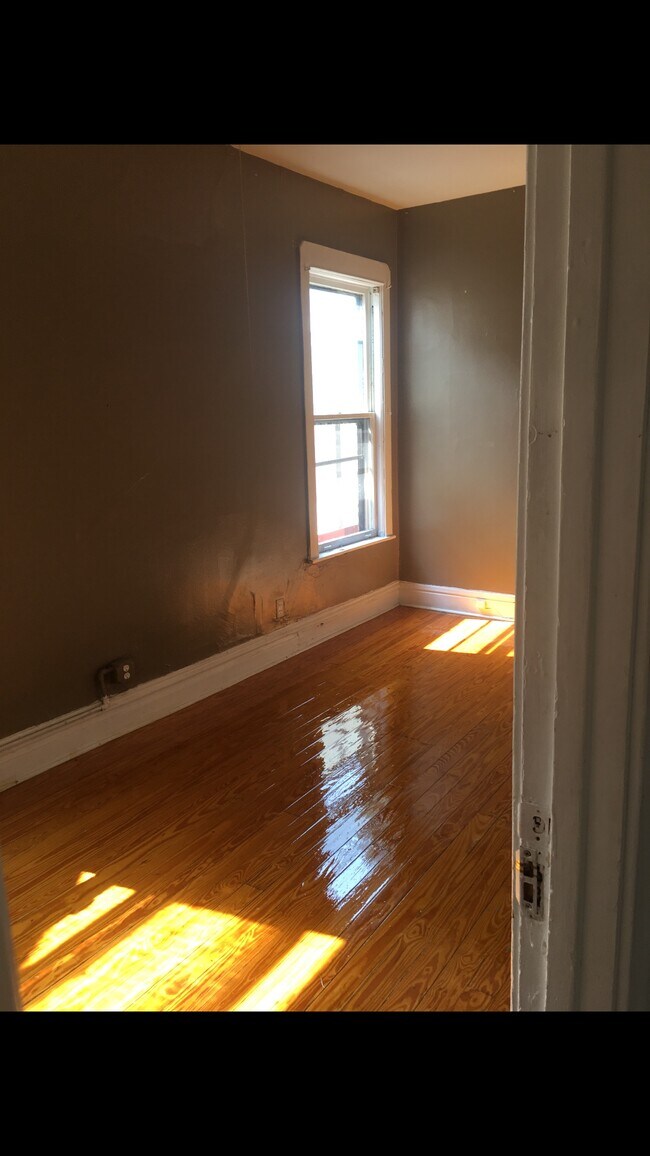 1222 W Albion Ave, Chicago, IL 60626 Apartments in Chicago, IL