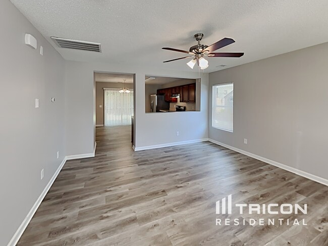 Building Photo - 812 Spears Dr