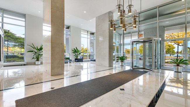 Lobby - 1550 N Lake Shore Dr