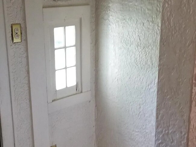 Foto del edificio - 3563 Cowden Ave