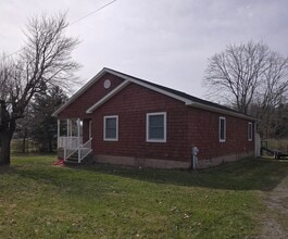 Building Photo - 871 Liberty Street Ext
