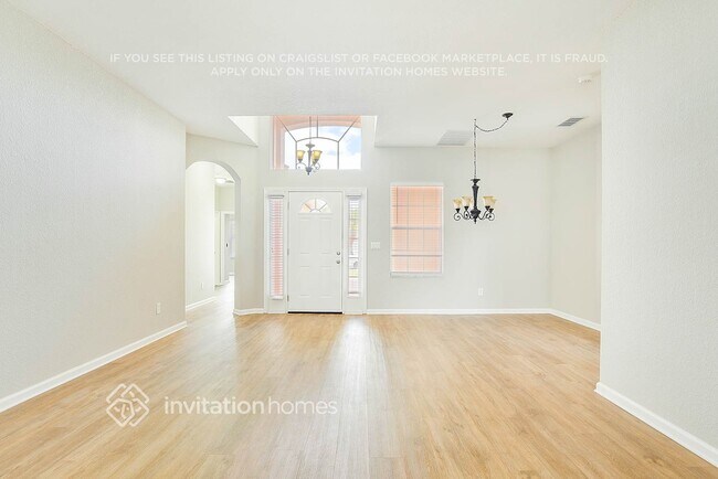 Foto del edificio - 2920 Willow Creek Ln