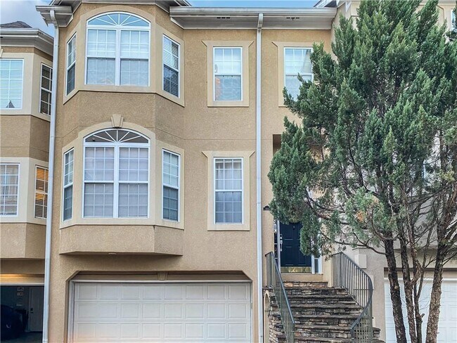 Building Photo - 2444 Brookhaven Heights Ct