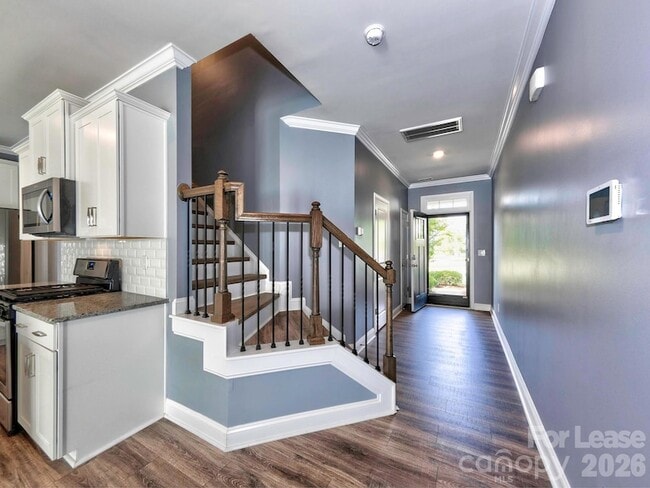 Building Photo - 915 Emma Kate Ct