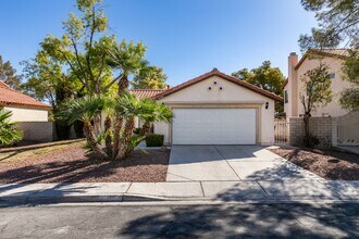 Building Photo - 8392 Gresham Dr