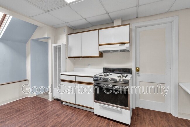 Foto del edificio - 1251 Hertel Ave