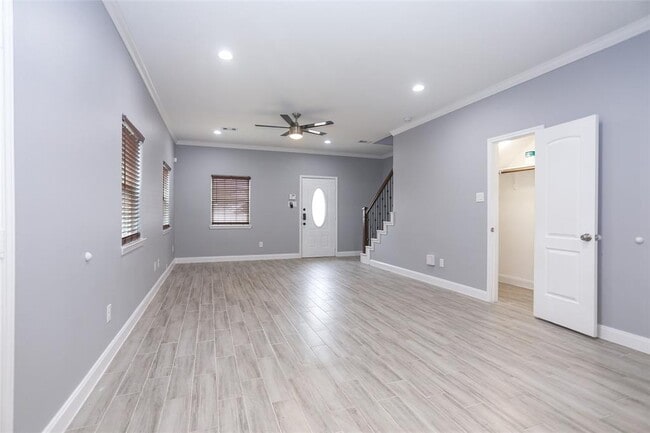 Foto del edificio - 9036 Jutland Rd