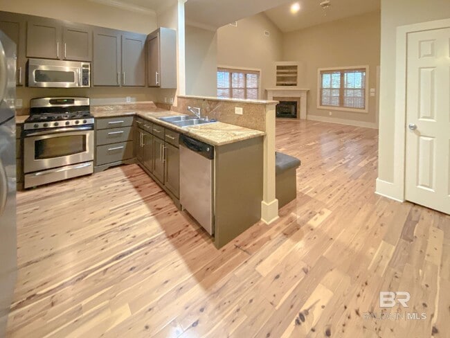 Building Photo - 32700 Steelwood Ridge Rd