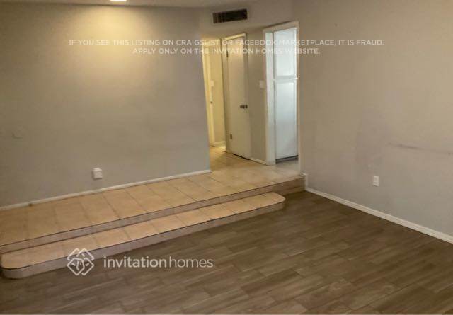 Building Photo - 3725 W Barnes Ln