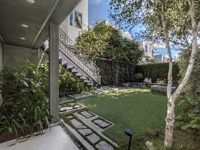 Foto del edificio - 2126 Pierce St
