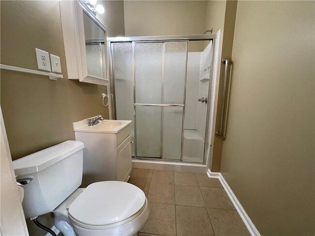 Building Photo - 2122 Stander Pl