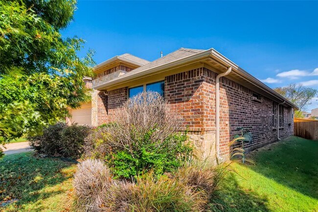 Foto del edificio - 2116 Eppright Dr