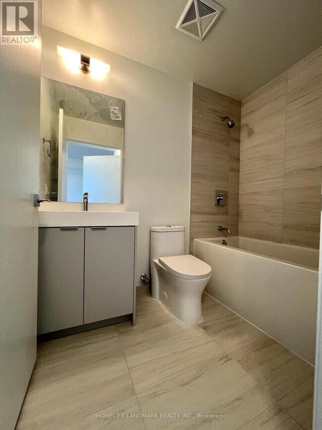 Building Photo - 474-474 Caldari Rd
